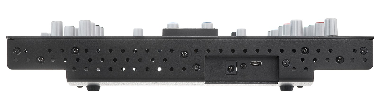 Rückseite mit Anschlüssen des SSL UC1 USB DAW Controller