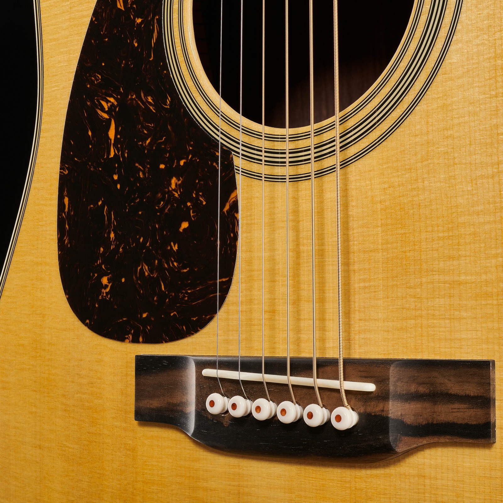 Fichtendecke der Martin Guitars D28 LH Westerngitarre