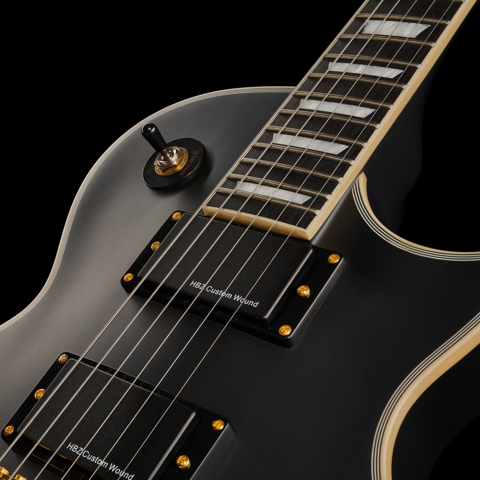 Corps de la guitare Harley Benton SC-1000 avec deux micros double bobinage actifs HBZ Hi-Gain