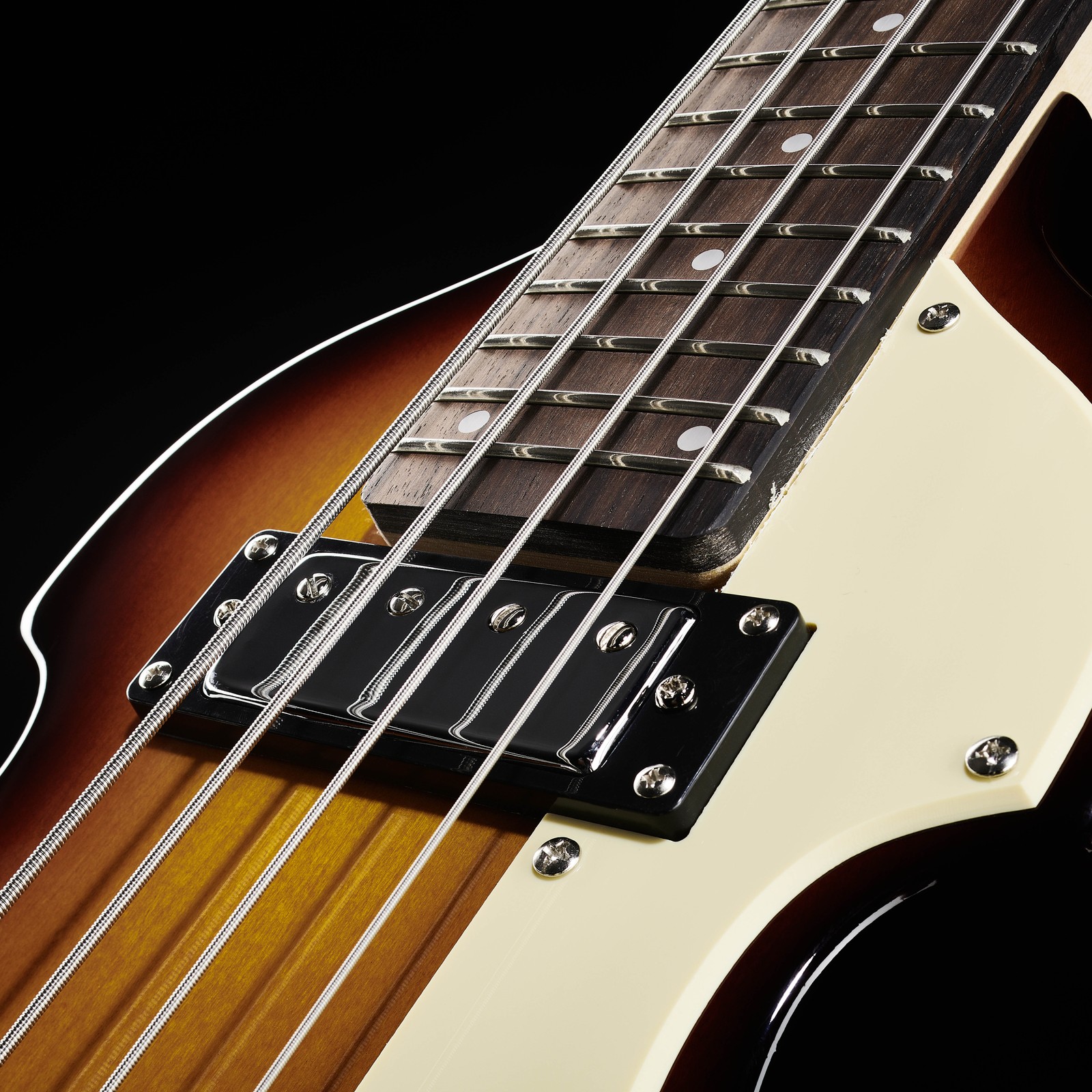 Höfner Shorty Violin Bass – United States