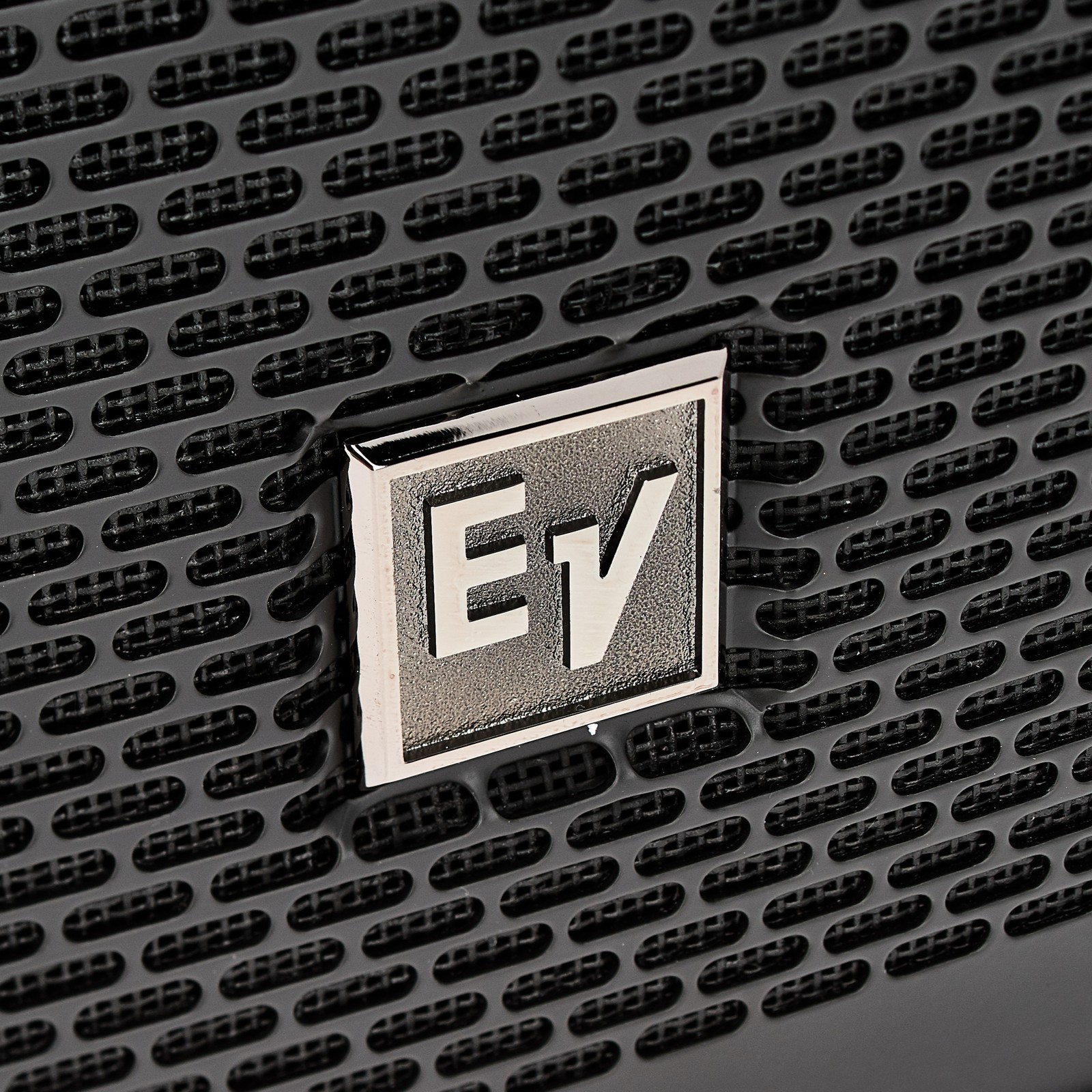 Front grille of the EV ELX200-15 Passive 2-Way 15" Speaker