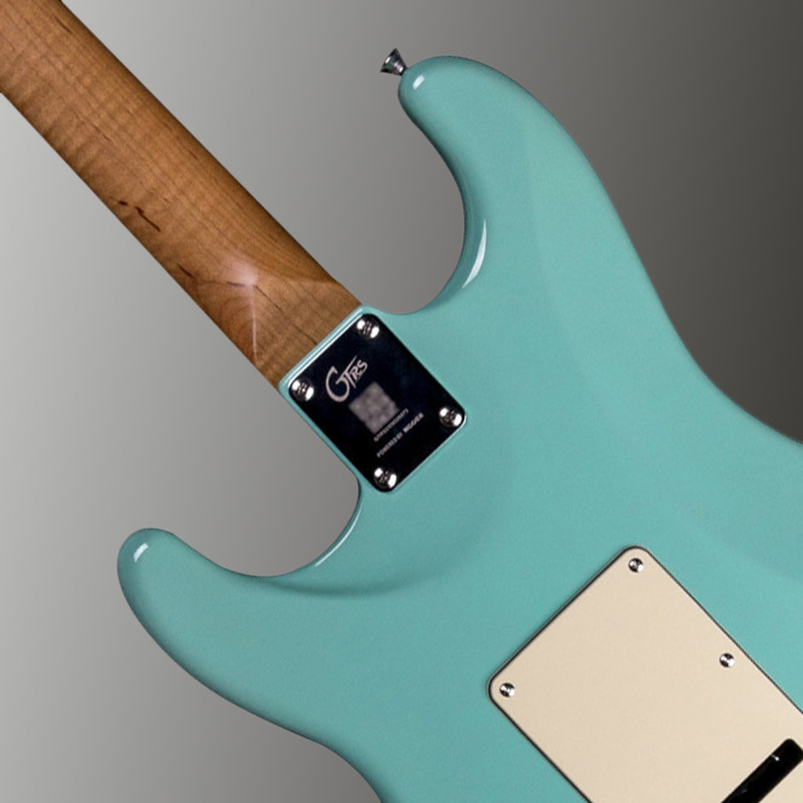 Bolt-on neck on the Mooer GTRS Guitar Profess. 801 Mint Green, rear view