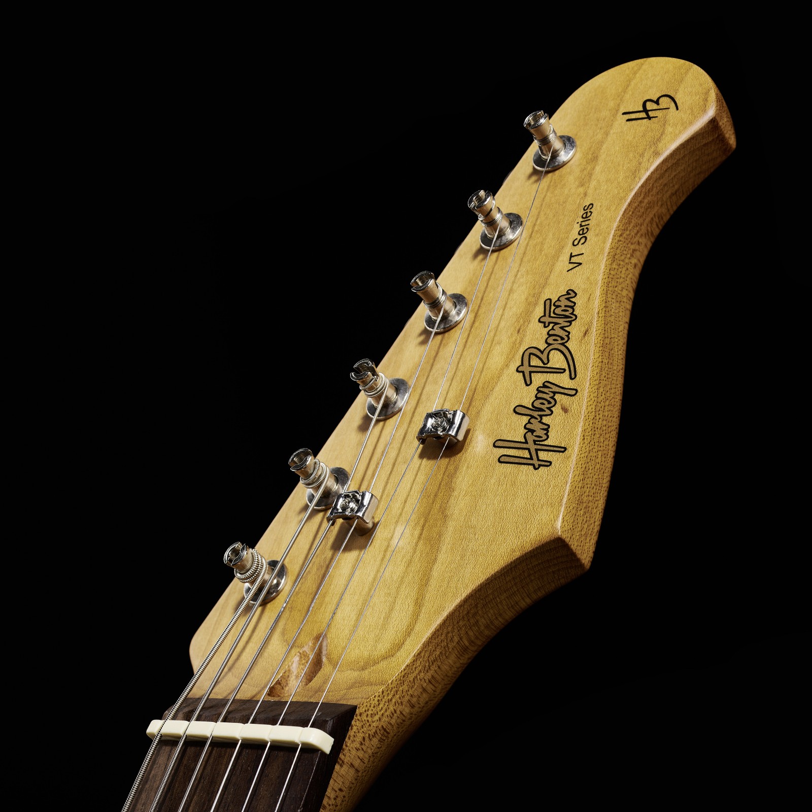 Kopfplatte der Harley Benton ST-62 SB Vintage Series E-Gitarre