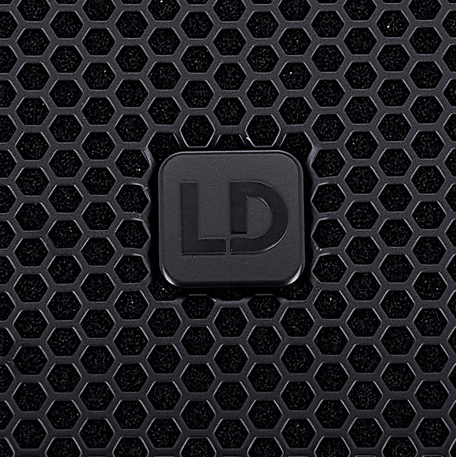 LD Systems Logo auf dem Frontgitter