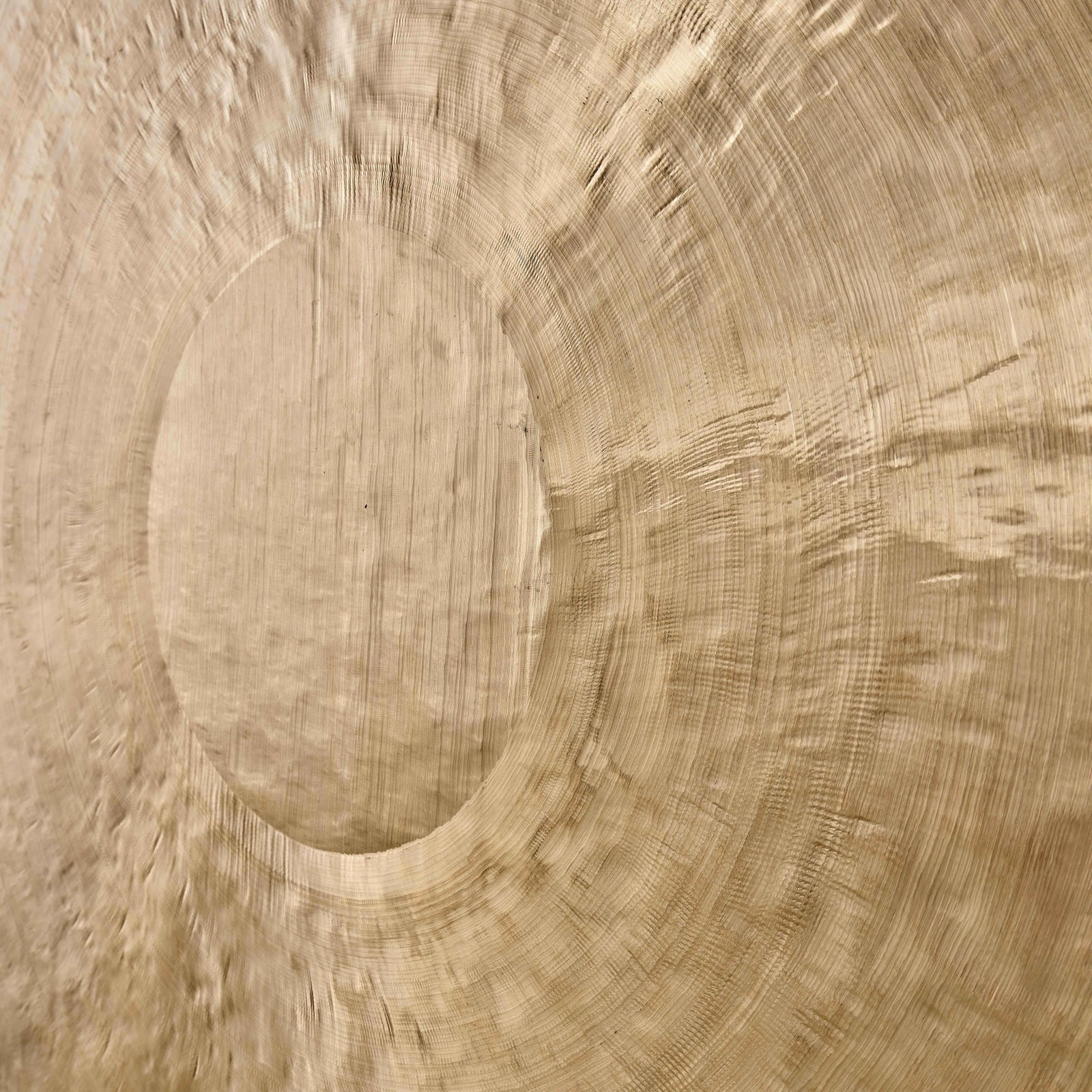 Oberfläche des Thomann Wind Gong 140