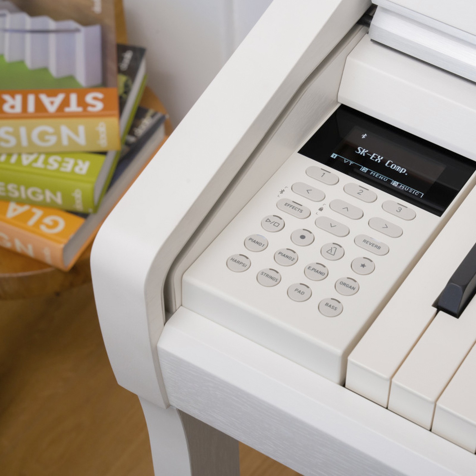 Kawai CA-501 W, Seitenansicht