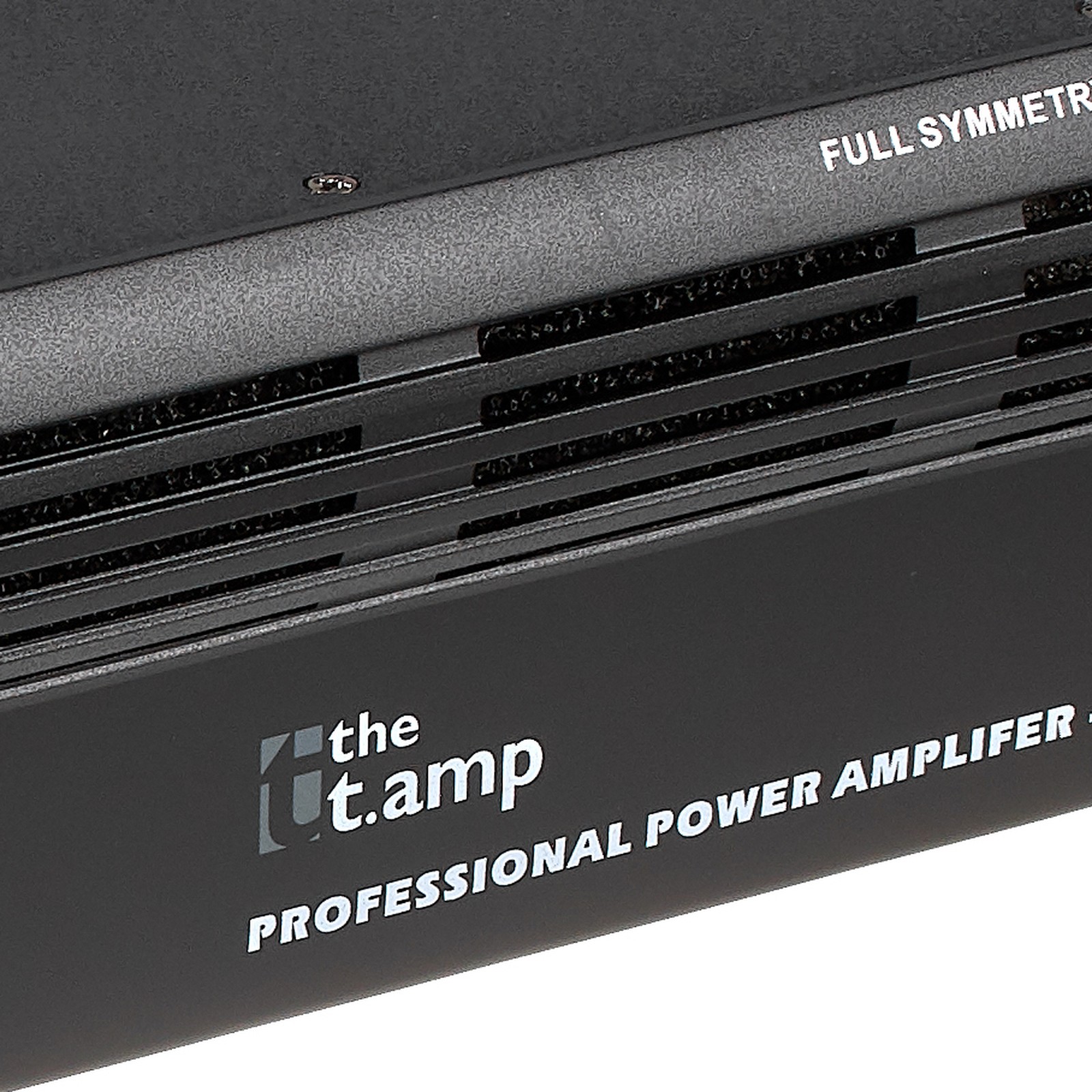 the t.amp TA1050 MK-X Endstufe Kühlschlitze