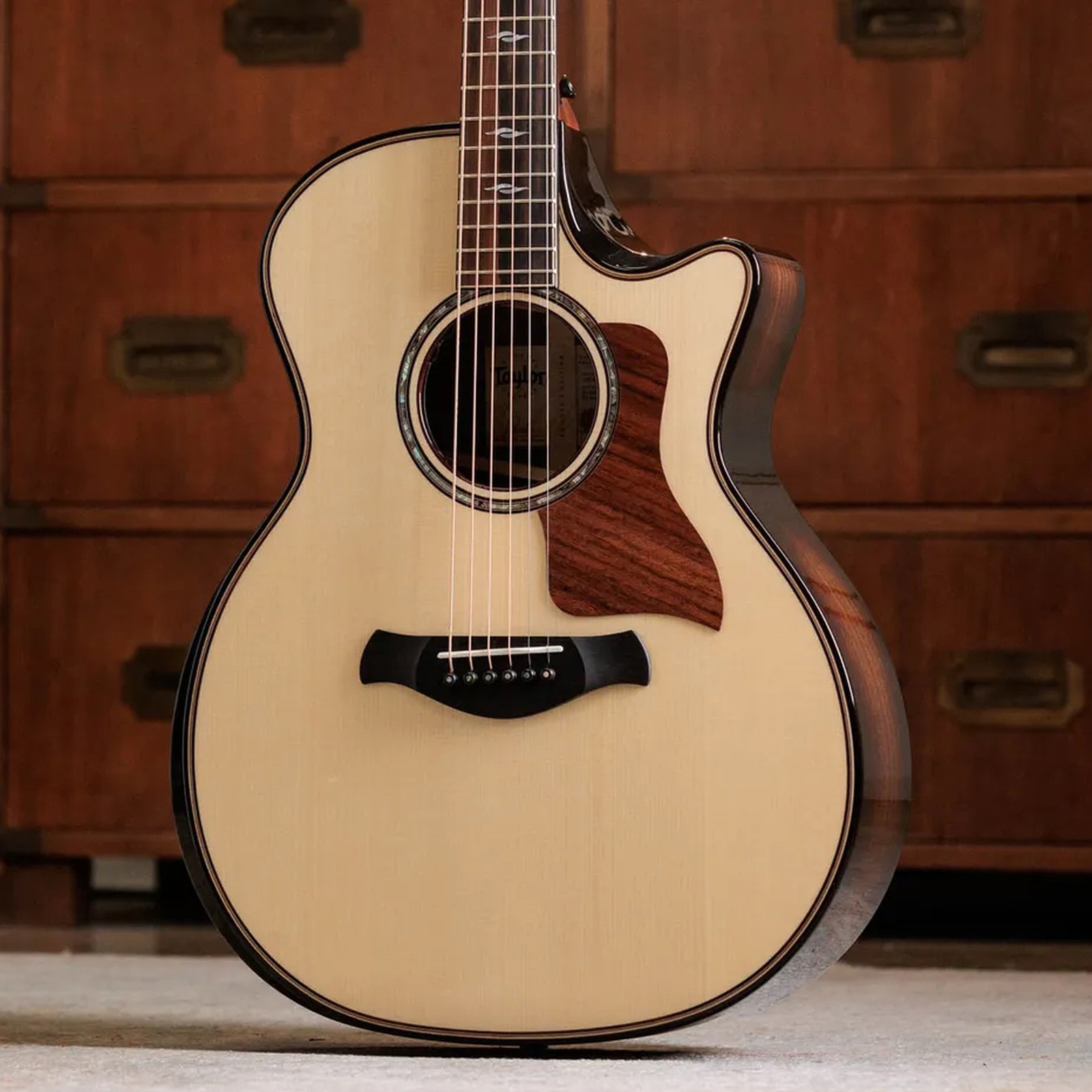 Sitka-Fichtendecke der Taylor BE 814ce Next Gen Westerngitarre