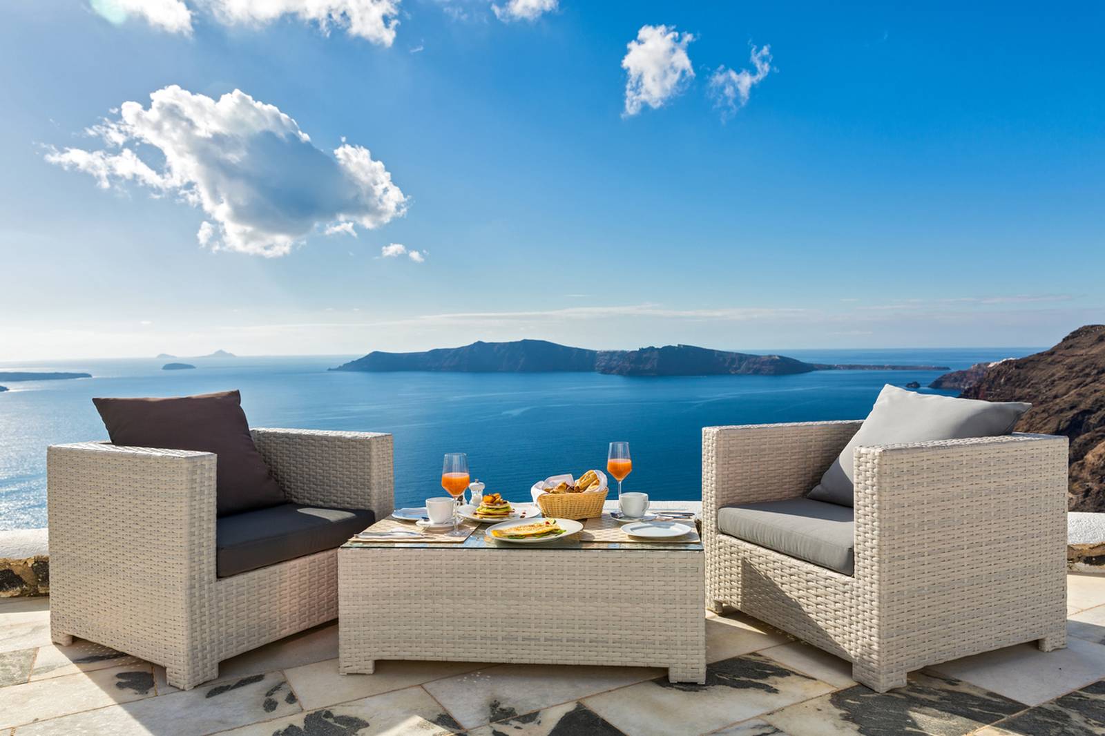 B&B Santorini with private terrace