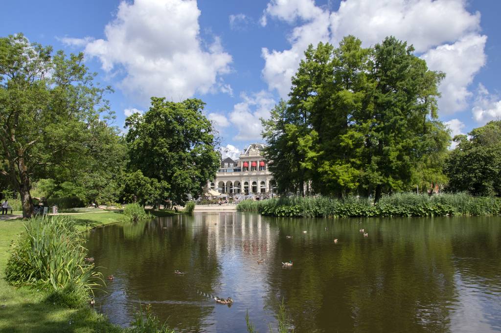 vondelpark ad amsterdam