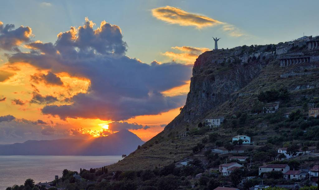 B&B Maratea, Basilicata - vista sul mare con cristo di Maratea