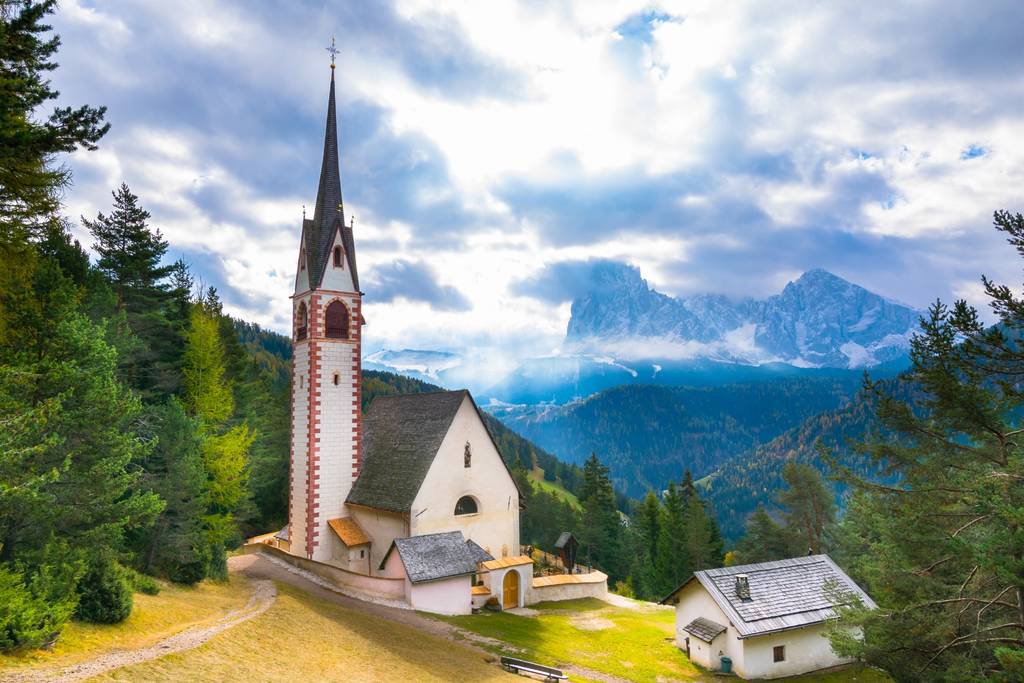 chiesa di san giacomo ortisei - val gardena