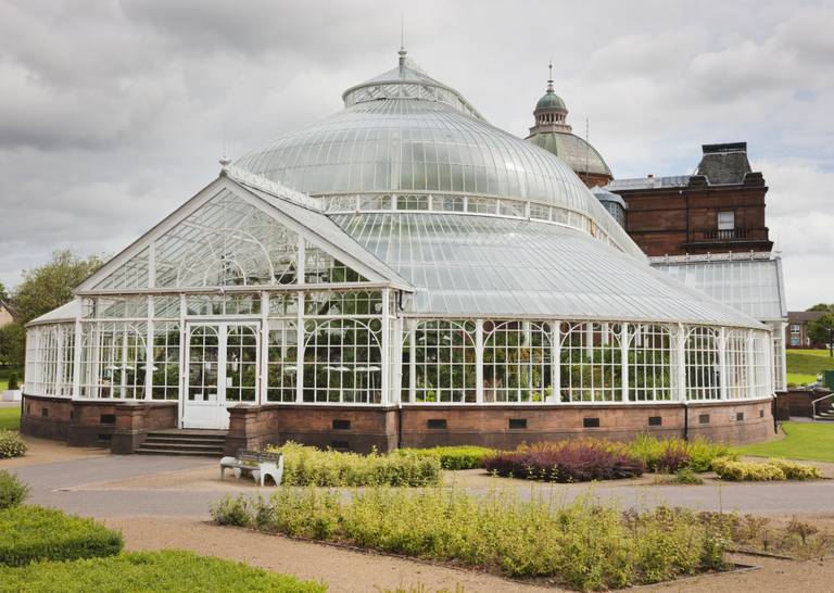 visit Glasgow botanic garden