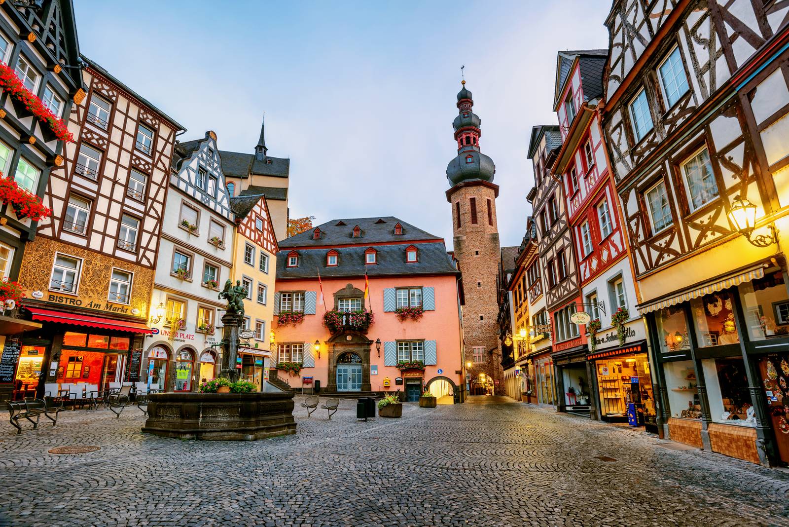 Altstadt & Moselpromenade