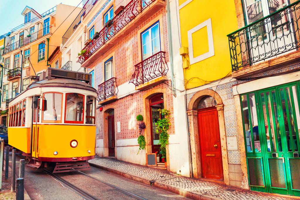 iconico tram a Lisbona