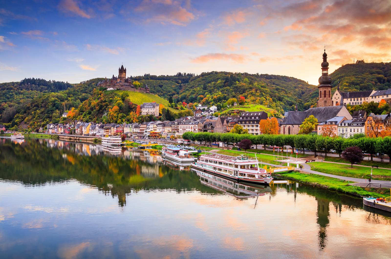 Rïo Mosela y Cochem en otoño