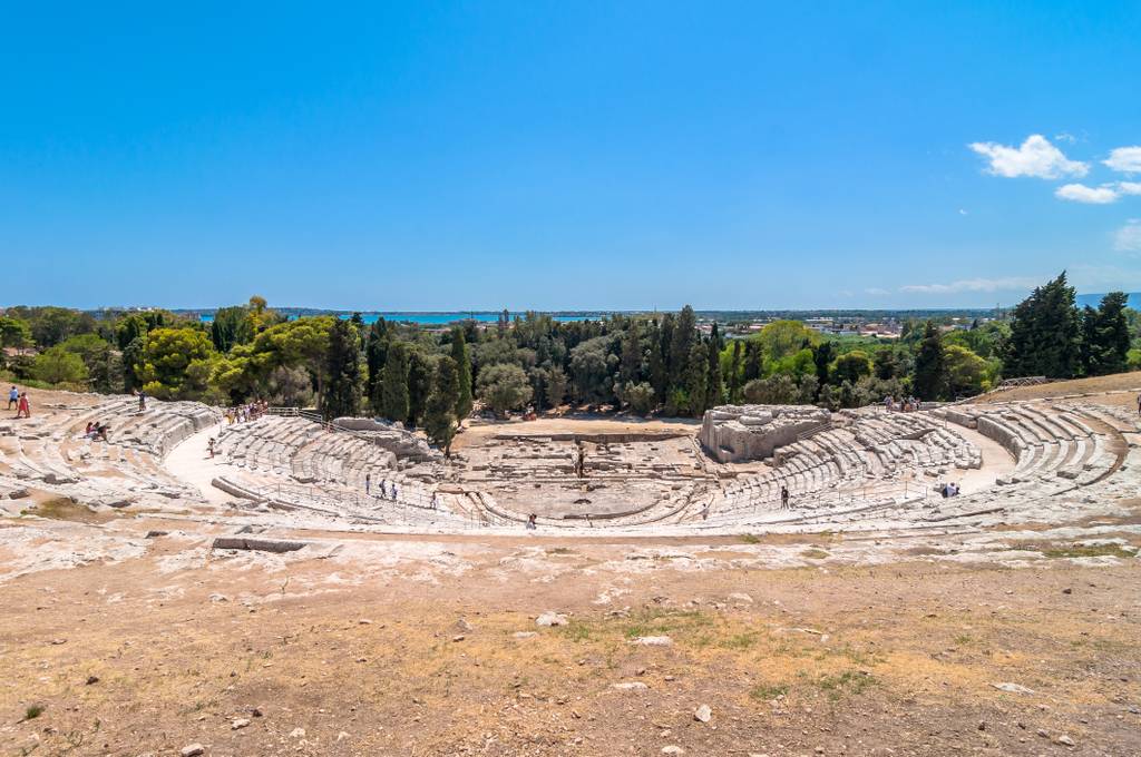 teatro greco parco archeologico neapolis siracusa