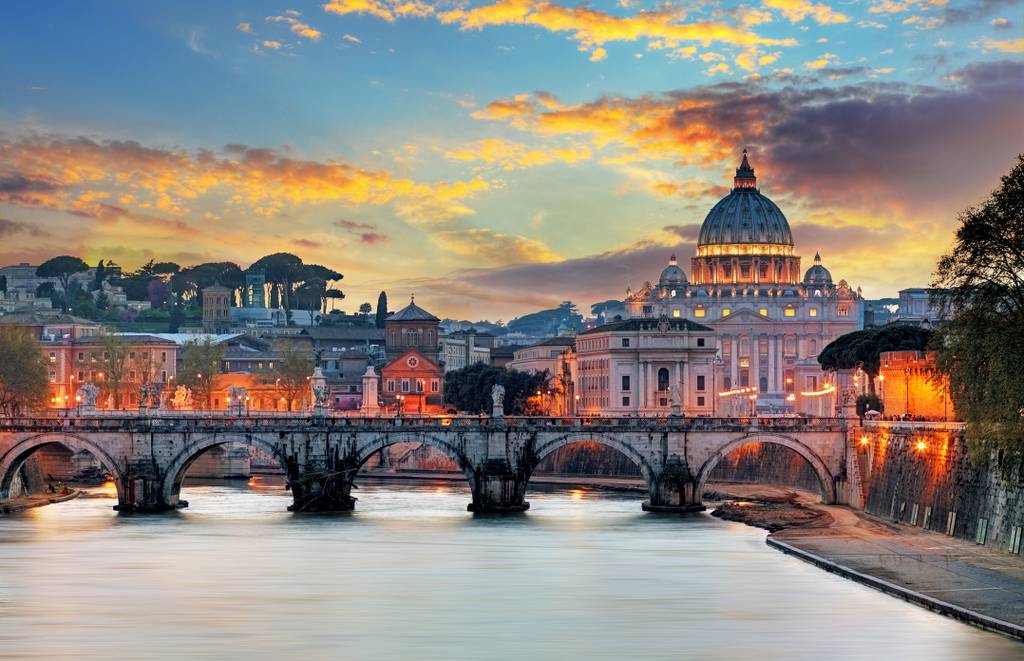 Tiber und San Pietro – Rom