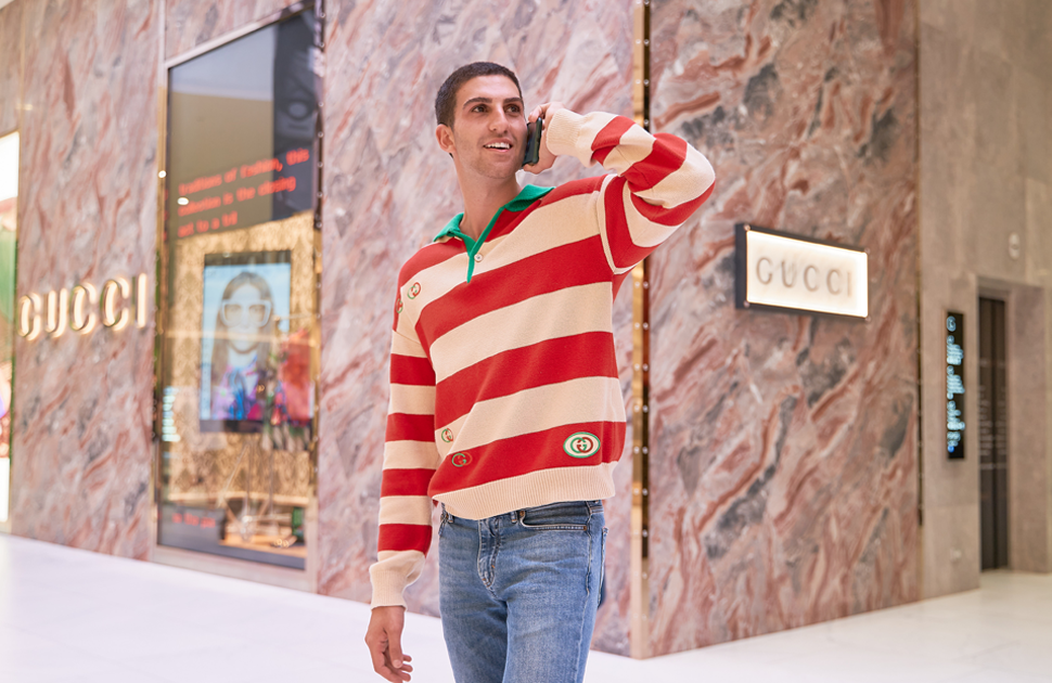 Customer Street Style is Back | QueensPlaza