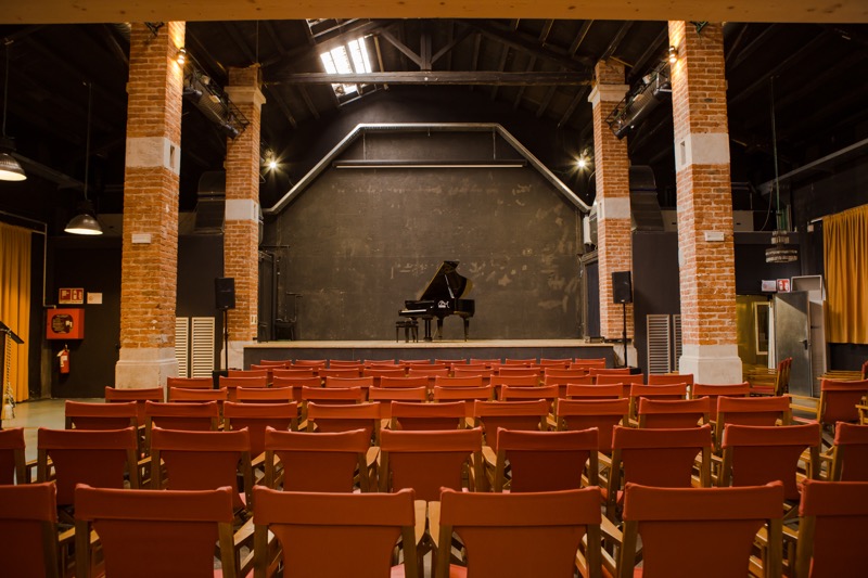 La location, il palco La location, il palco