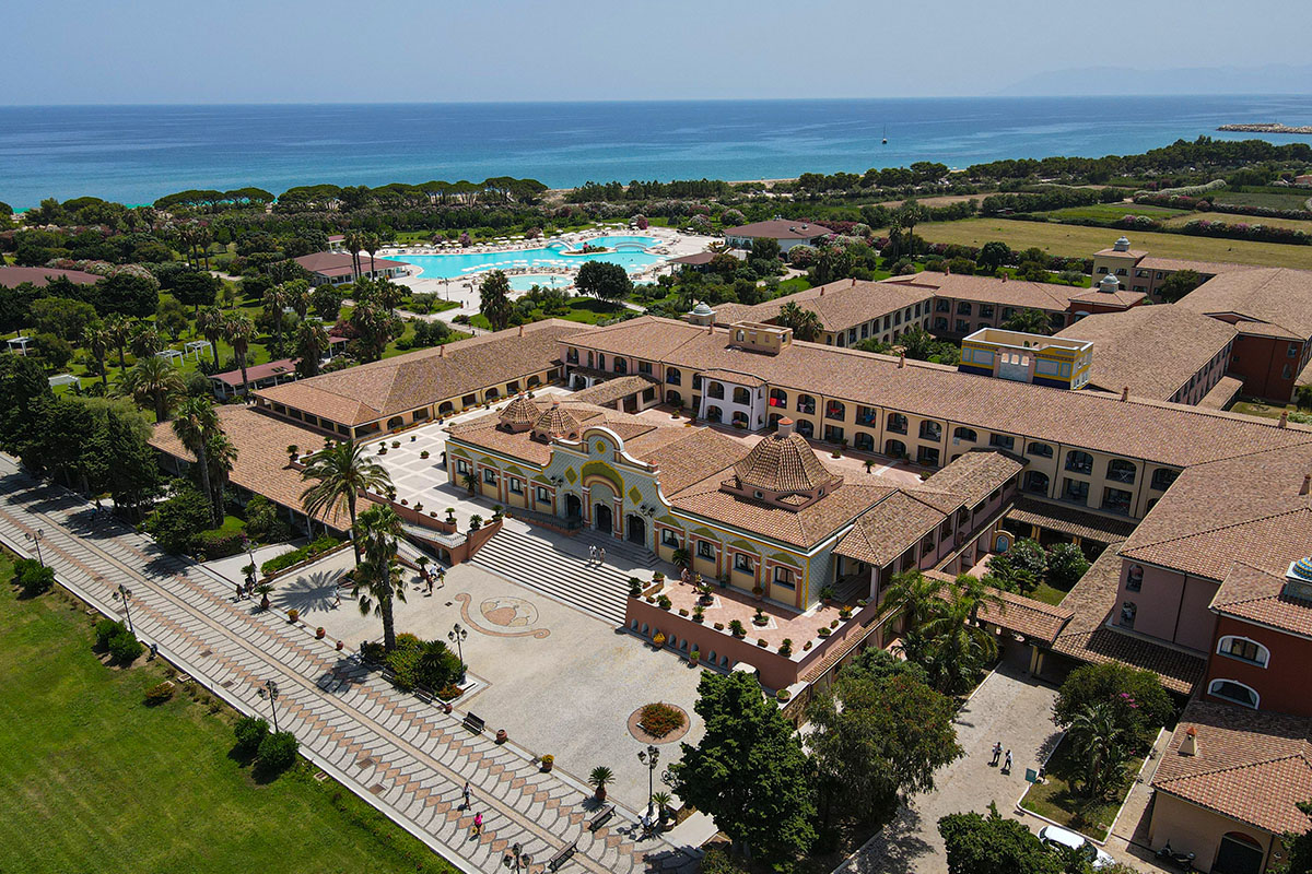 Marina Resort Garden & Beach Club