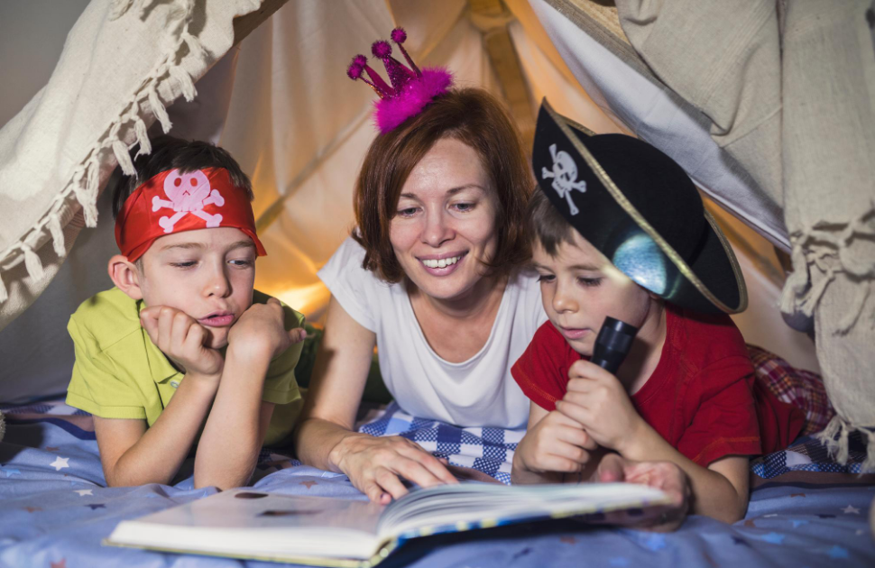 Storytime at Home with Robinsons