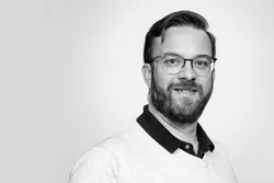 Klaus B. J. Helt