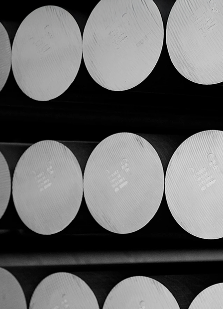 The optimised system is <b>available in CIRCAL® aluminium with 75% recycled</b> post-consumer content, combining reduced environmental impact with full structural performance.