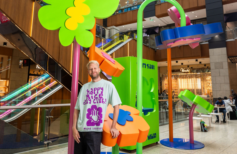 Get to know our Artist in Residence: 