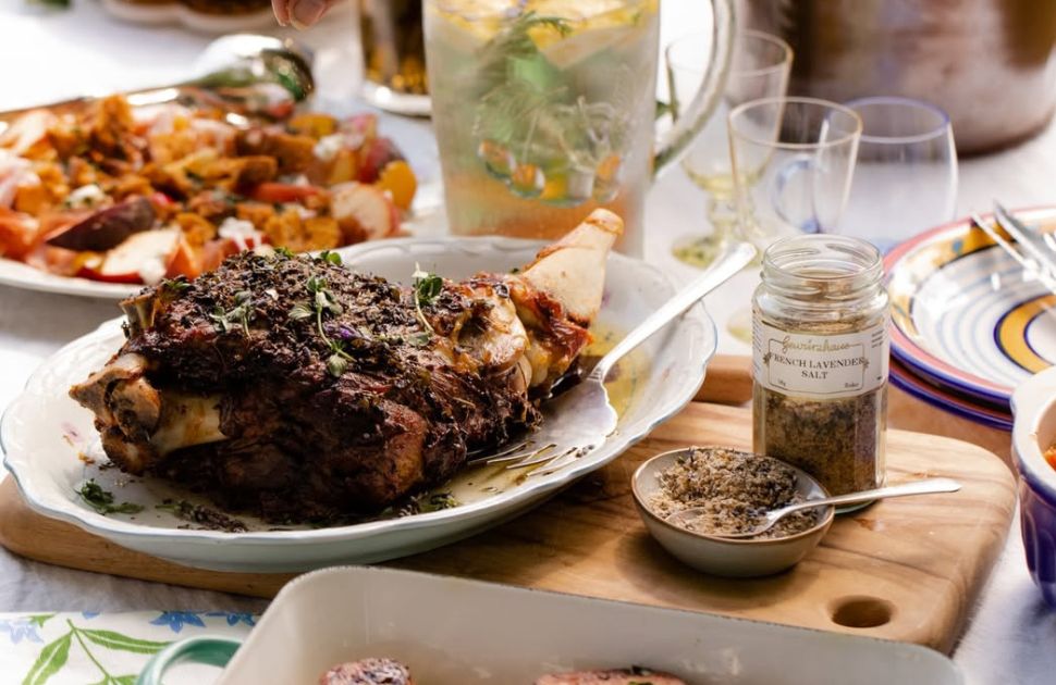 The Strand Arcade's Guide to Dressing a Festive Table