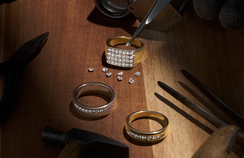Wallace Bishop Jewellers | Custom Jewellery + Repairs And Restoration