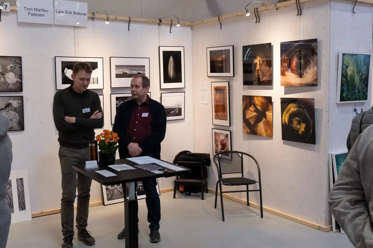 Billede fra eventyrlig kunst 2023 - kunstmesse på Nordfyn i Danmark