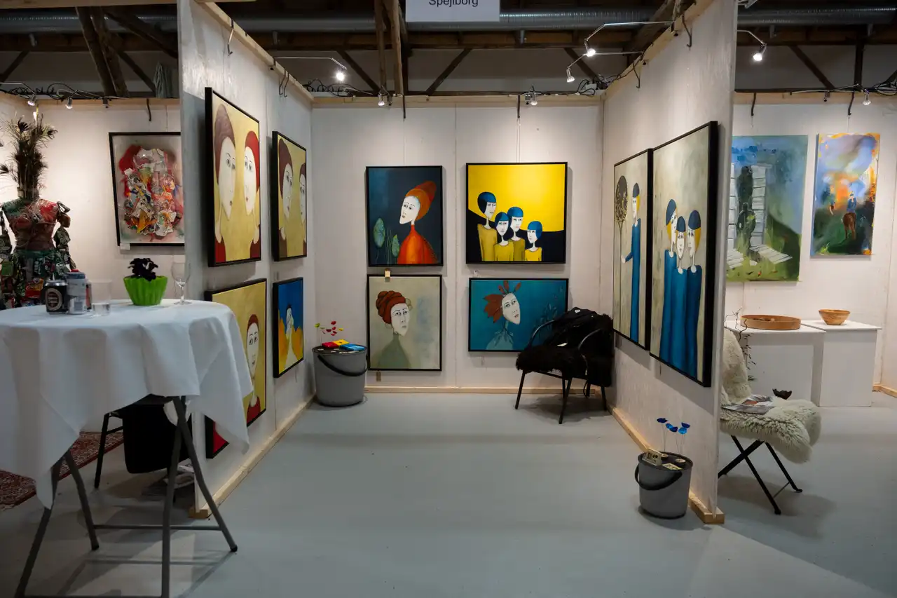 Eventyrlig kunst 2024 i Bogense