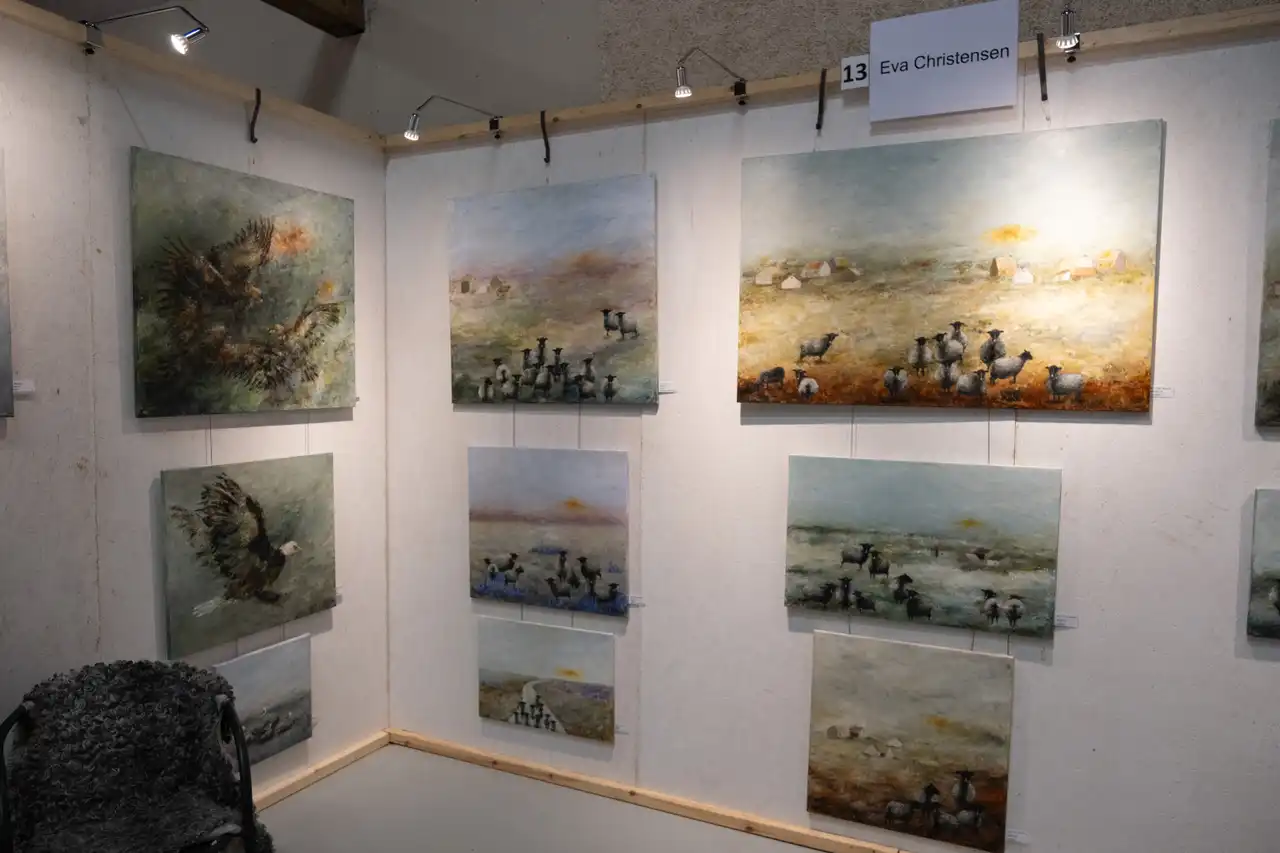 Billede fra eventyrlig kunst 2023 - kunstmesse på Nordfyn i Danmark