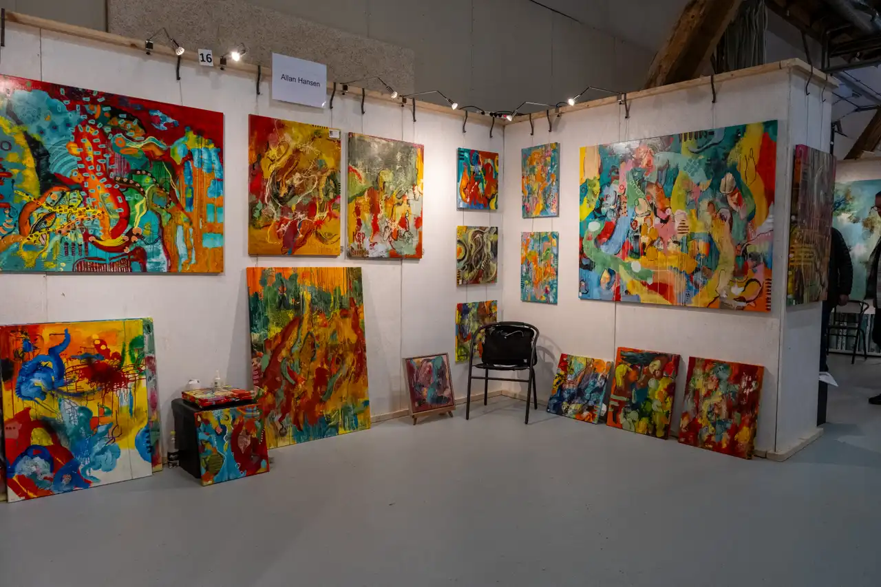 Billede fra eventyrlig kunst 2023 - kunstmesse på Nordfyn i Danmark