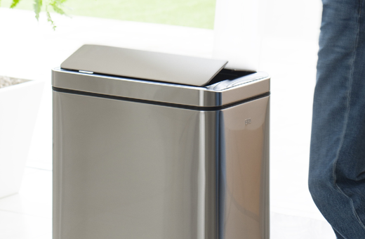 Howards Storage: Rewards Members Save 20% on Bins & Recycling