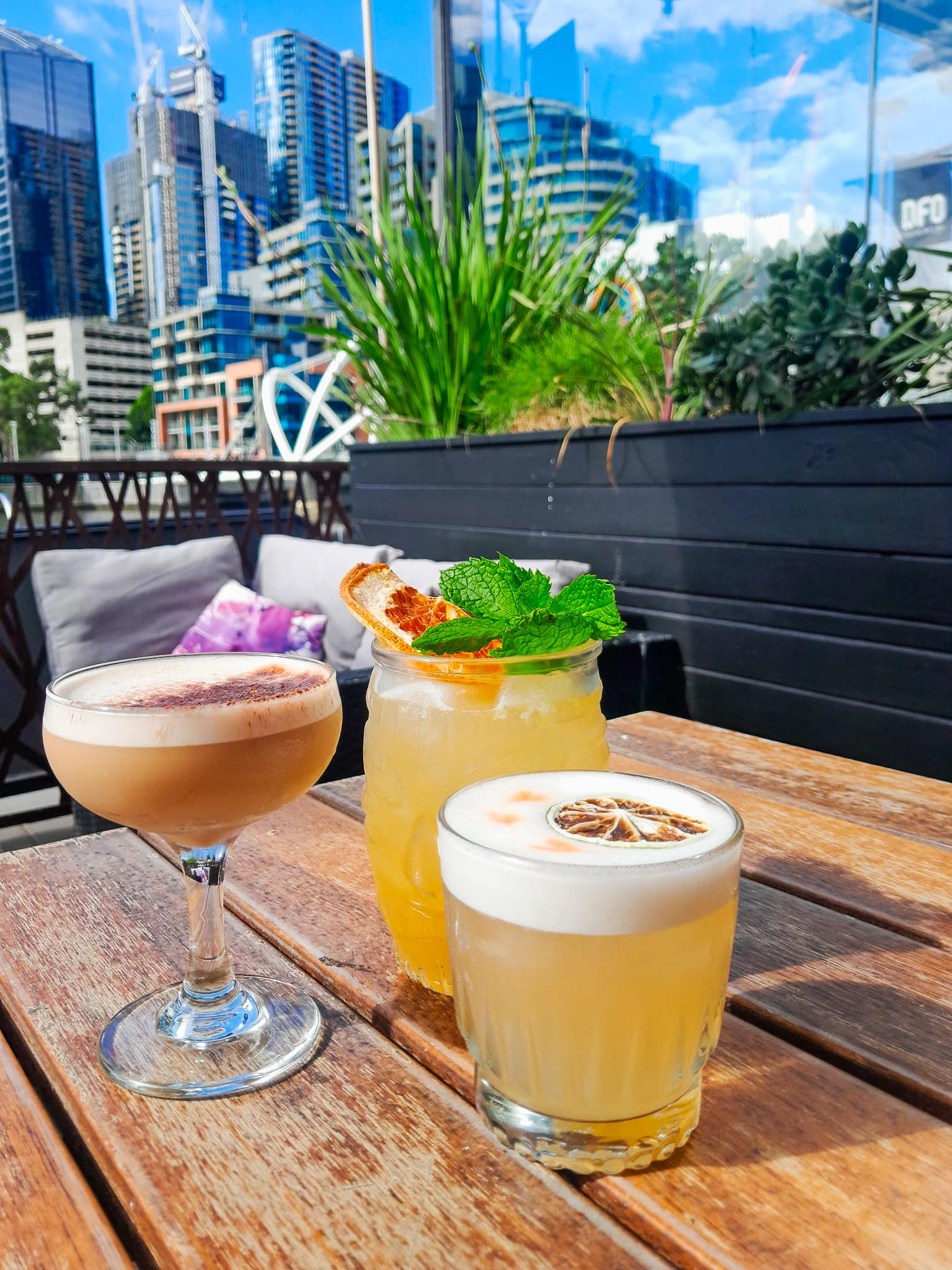 More Time to Sip at Plus 5