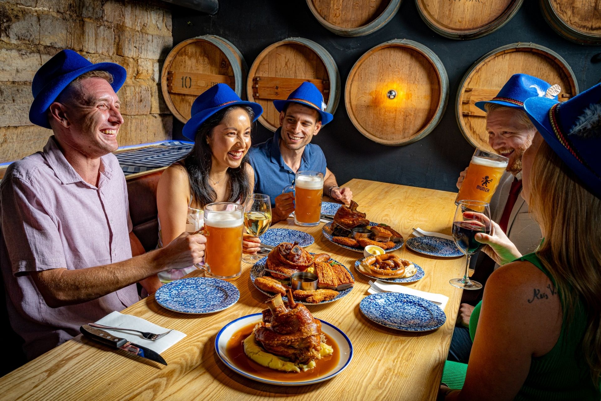Munich Brauhaus: END THE YEAR THE MUNICH WAY!