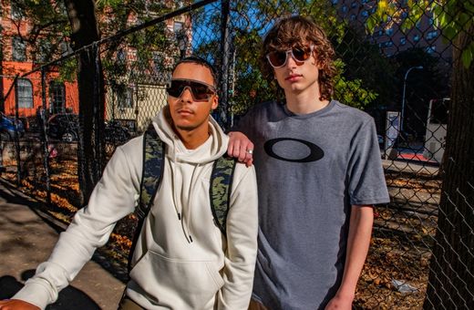 Oakley | 20% Off Kicks Off Now