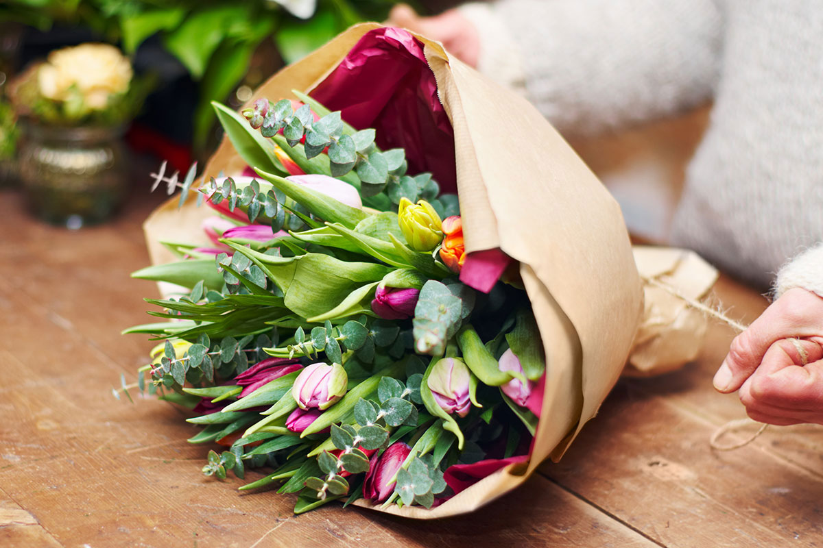 Gift bouquet of flowers