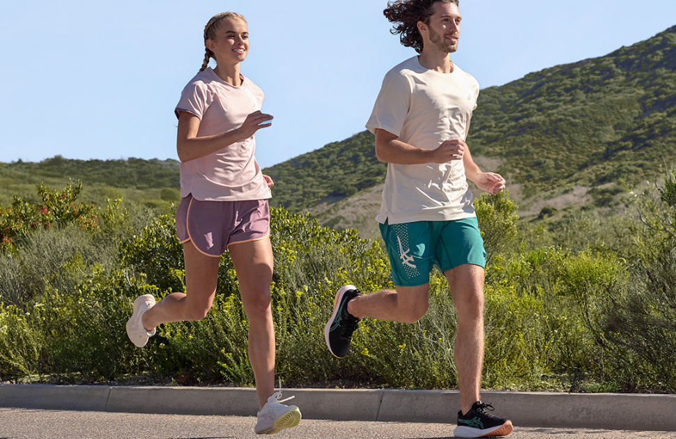 ASICS - Up to 50% OFF 