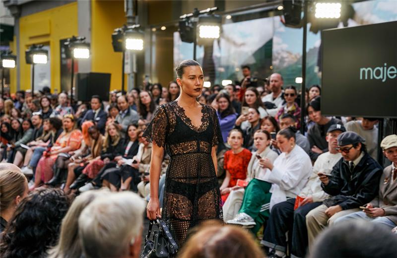 Melbourne Fashion Week – Little Bourke Street 