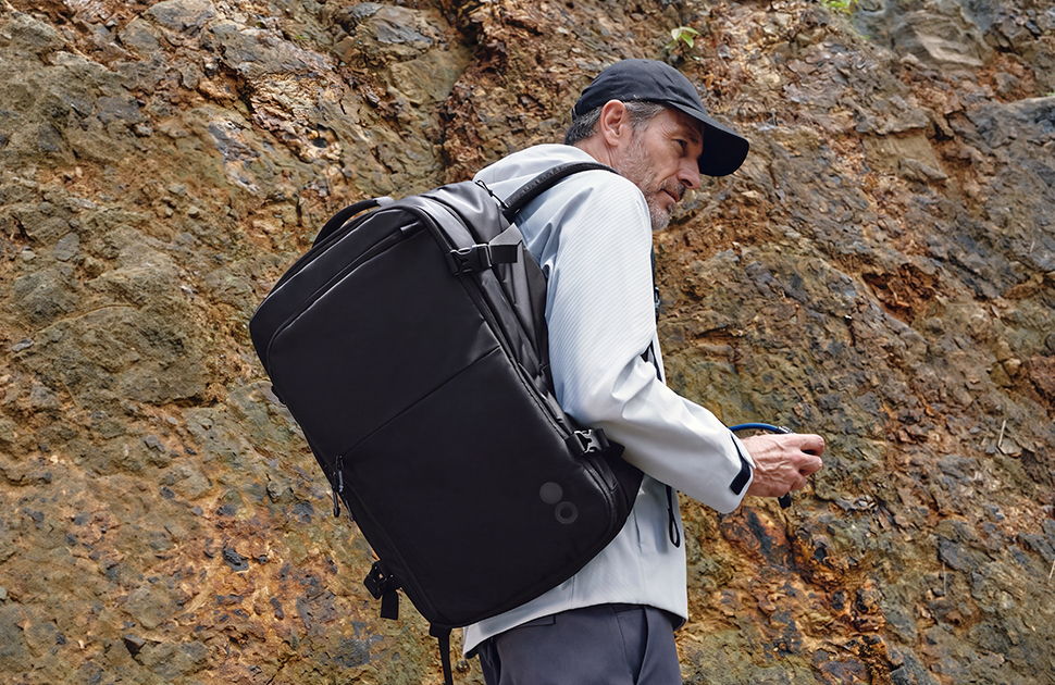 Pera Premium | The Ultimate Travel Backpack for Dad – Save Over 55%