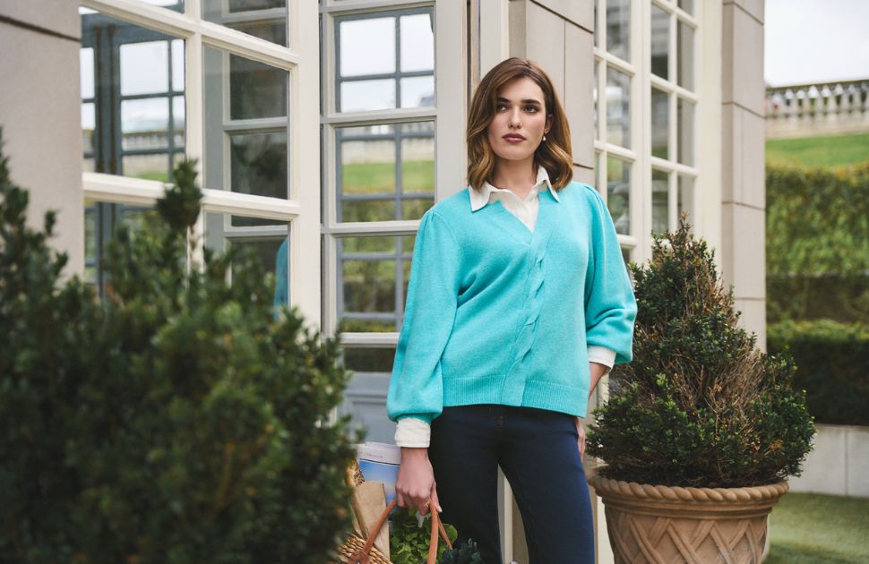 Blue Illusion | Introducing Finale En Fleurs
