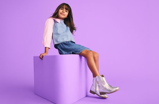 Shoes & Sox | End Of Season Sale Starts Now
