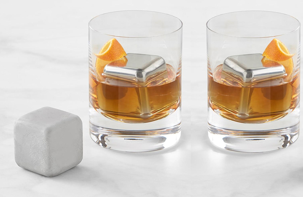 Williams Sonoma Whiskey Cube Set