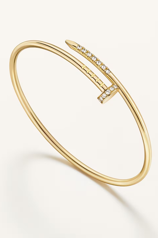 With Juste un Clou, Cartier enhances the design of a basic shape by transforming a simple nail into a piece of jewellery. Designed for Cartier New York in the 1970s, this Cartier design icon combines pure lines, precise form, accurate proportions and precious details.