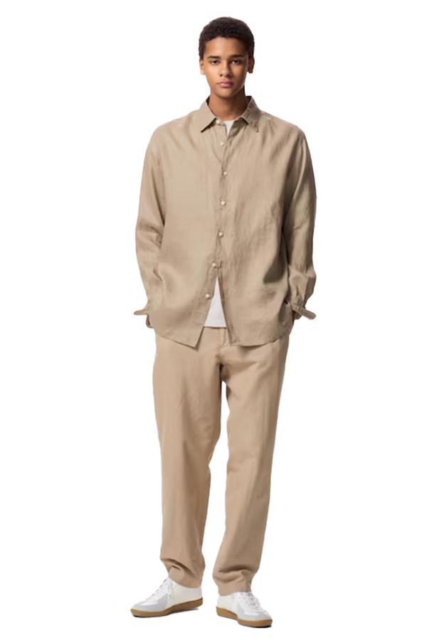 UNIQLO EUROPEAN PREMIUM LINEN SHIRT | $59.90 | LINEN BLEND RELAXED PANT | $59.90