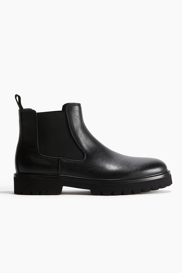 H&M CHLESEA BOOTS $89.99