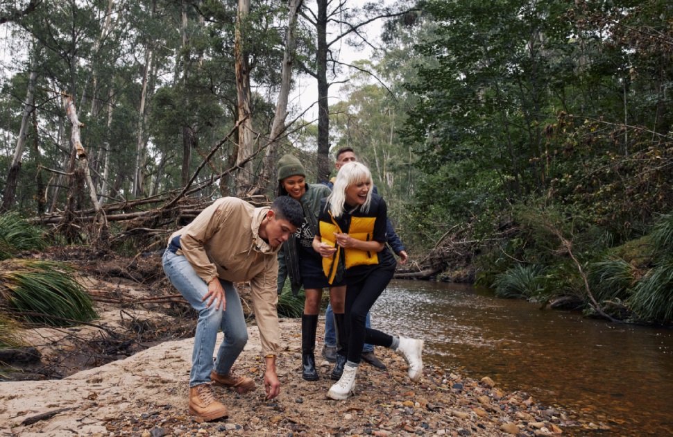 Superdry  [BULK 10:07:56]